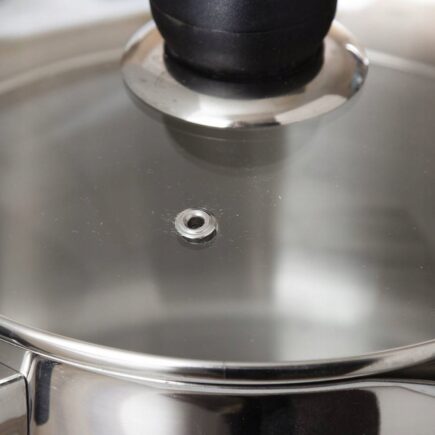 a64da64ea10aa9ae093af978075320c1